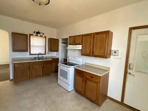 315 E William St, Albert Lea, MN 56007 photo 5