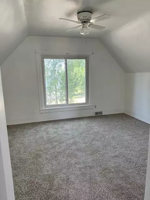 315 E William St, Albert Lea, MN 56007 photo 23