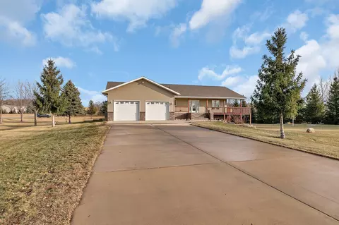 18568 Long Lake Rd, Richmond, MN 56368