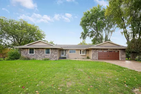 1740 Crestridge Ln, Eagan, MN 55122 photo 26