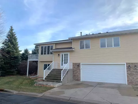 172 Sieben Crest Ln, Hastings, MN 55033