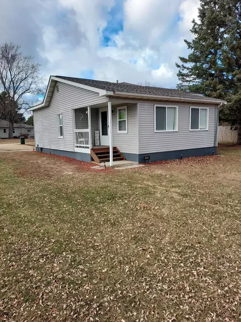 101 York St, Pine River, MN 56474 photo 2