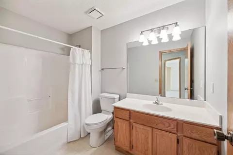 1935 N Ruby Ct, Eagan, MN 55122 photo 15