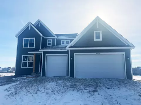20481 Gargoyle Ln, Lakeville, MN 55044