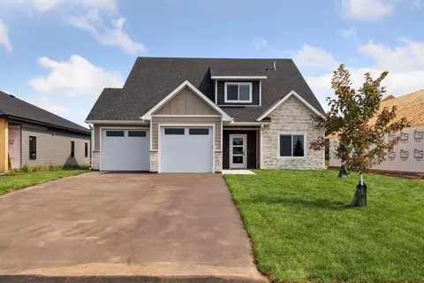 1308 Tiger Ct NE, Isanti, MN 55040