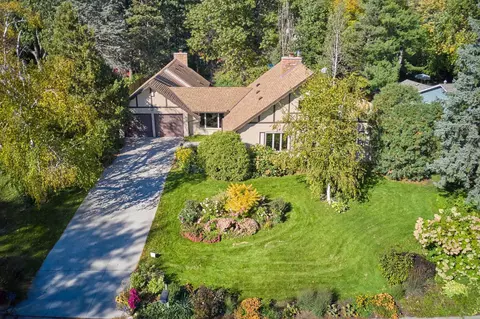 824 Forest Dale Rd, New Brighton, MN 55112