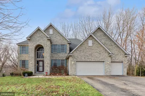 16151 Hawthorn Path, Lakeville, MN 55044