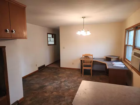 245 E Dahlstrom Ave, Appleton, MN 56208 photo 29