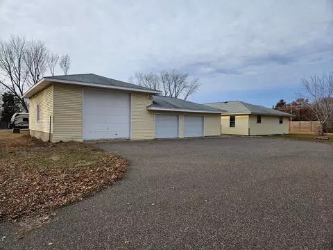 2329 124th Ln NW, Coon Rapids, MN 55448