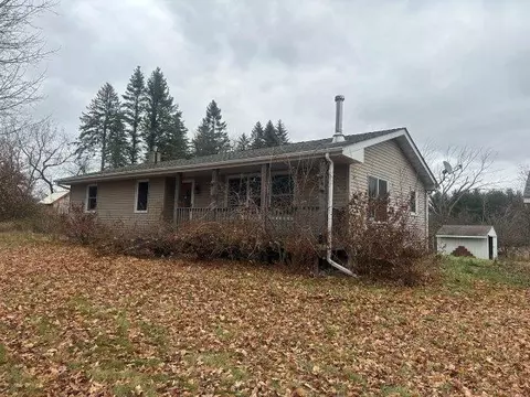 48215 Acacia Trl, Stanchfield, MN 55080