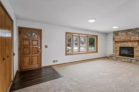 6818 118th Ave N, Champlin, MN 55316 photo 4