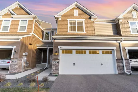 4267 Corn Silk Ln, Woodbury, MN 55129