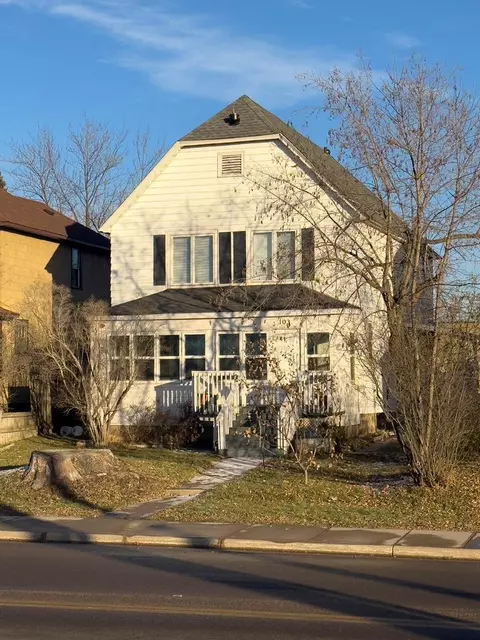 103 N 6th Ave, Virginia, MN 55792