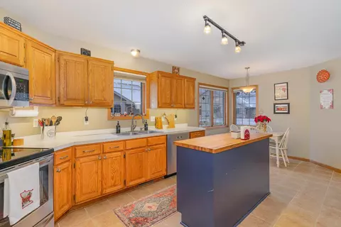 1559 Antler Pt, Eagan, MN 55122 photo 11