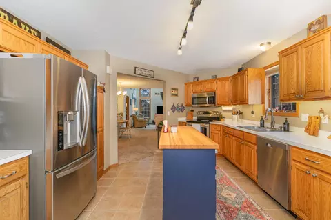 1559 Antler Pt, Eagan, MN 55122 photo 13