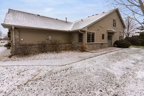 1559 Antler Pt, Eagan, MN 55122