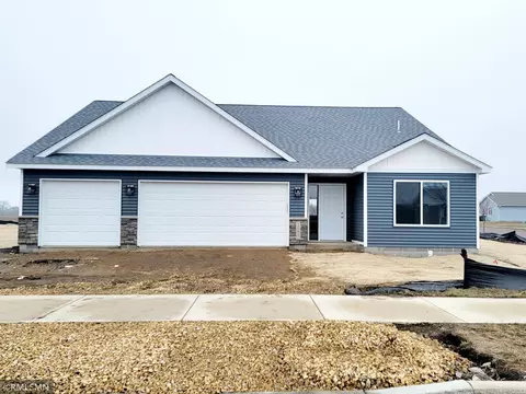 1001 Cook St, Saint Peter, MN 56082