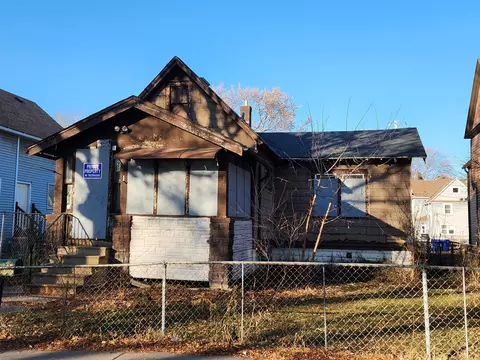 453 Edmund Ave, Saint Paul, MN 55103