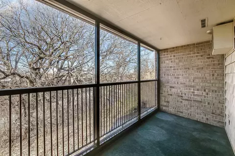1871 Silver Bell Rd #302, Eagan, MN 55122 photo 5
