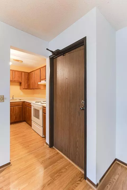 1871 Silver Bell Rd #302, Eagan, MN 55122 photo 13