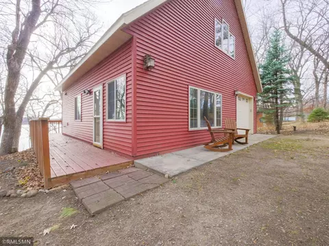 2785 Doe Run Ln SW, Farwell, MN 56327