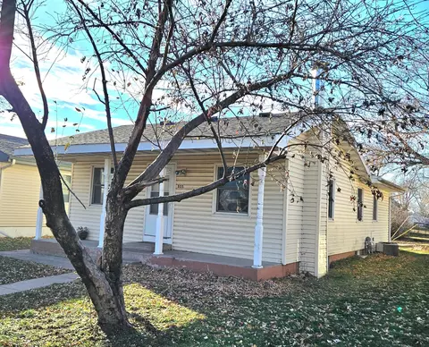 805 35th Ave N, Saint Cloud, MN 56303