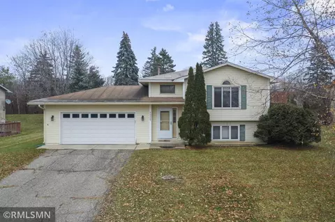 1535 Bender Rd N, Chaska, MN 55318 photo 2