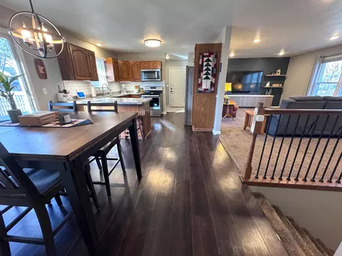 1006 Columbine Dr, Marshall, MN 56258 photo 5