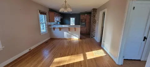 705 N 4th St, Marshall, MN 56258 photo 3