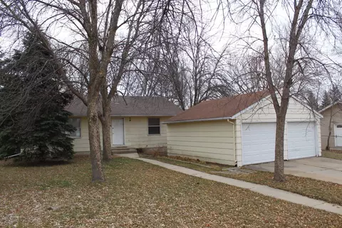 3626 15th Ave NW, Rochester, MN 55901