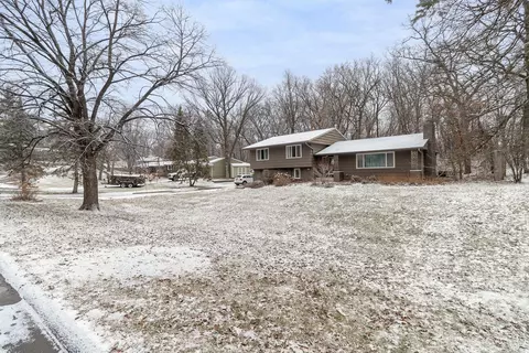 4615 Gaywood Dr, Minnetonka, MN 55345