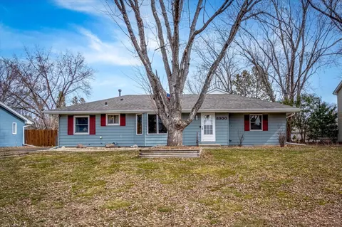 8300 Ingberg Trl S, Cottage Grove, MN 55016
