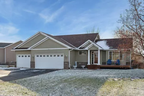 441 Elena Ln, Saint Joseph, MN 56374