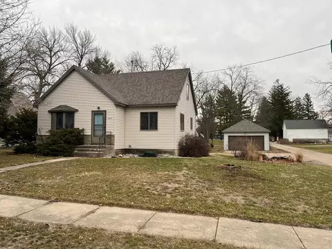 307 Evenson St, Emmons, MN 56029