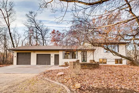 37626 Elk Ave, North Branch, MN 55056