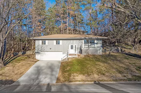 1480 Valley Dr, Burnsville, MN 55337