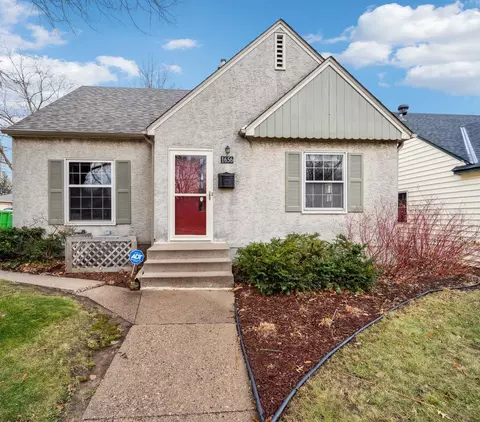 1656 3rd St E, Saint Paul, MN 55106
