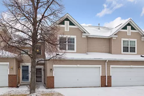 6885 Folkestone Rd #713, Apple Valley, MN 55124