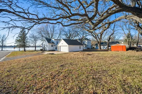 700 7th Ave NW, Waseca, MN 56093