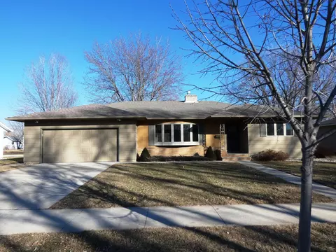 2939 Pine Ave, Slayton, MN 56172