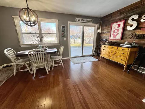 600 W Thomas Ave, Marshall, MN 56258 photo 9