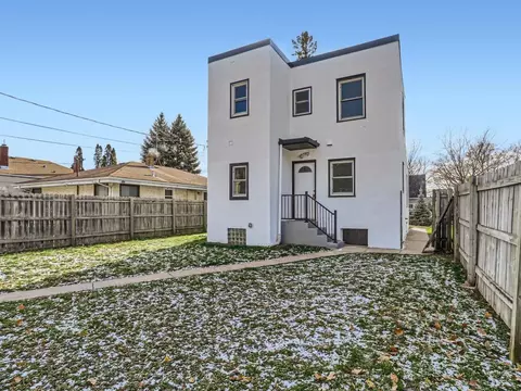 1883 Lacrosse Ave, Saint Paul, MN 55119