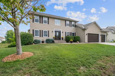 9696 Vagabond Ln N, Maple Grove, MN 55311