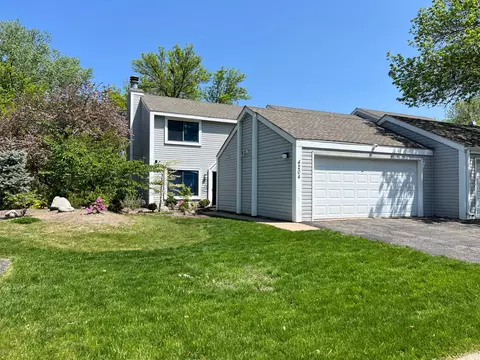 4204 Sylvia Ln S, Shoreview, MN 55126