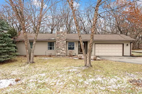 4060 Blackhawk Rd, Eagan, MN 55122