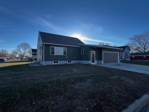 321 E 6th St, Madison, MN 56256 photo 7