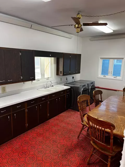 321 E 6th St, Madison, MN 56256 photo 36