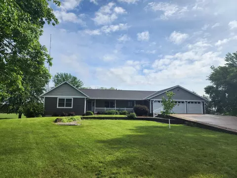 509 Northwood Dr, Redwood Falls, MN 56283