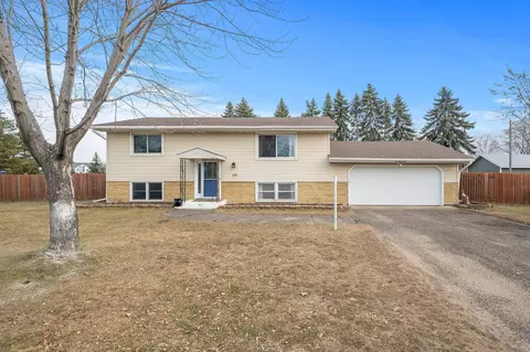 13639 Rose St NW, Andover, MN 55304