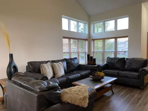 6796 98th St S, Cottage Grove, MN 55016